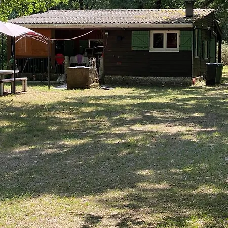 Country house Uniquement Pour Les Amoureux De La Nature, Charmant Bungalow Entre Ocean, Estuaire Et Vignes, Toutous Bienvenue Saint-Vivien-de-Medoc